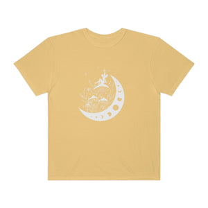 Crescent Moon with Mushroom Fairy Women’s Vintage T-shirt