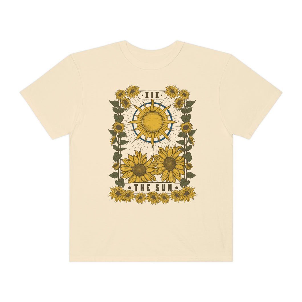 The Sun Tarot Women’s Vintage T-shirt