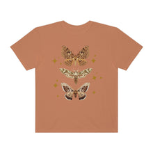 Load image into Gallery viewer, Star Moth&#39;s Women’s Vintage T-shirt
