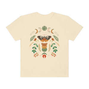 Cosmic Moth Women’s Vintage T-shirt