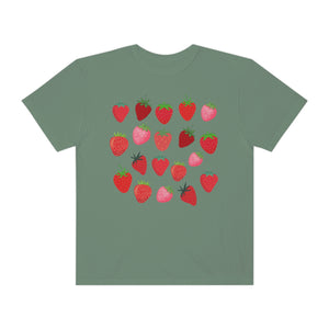 Strawberries Everywhere Women’s Vintage T-shirt