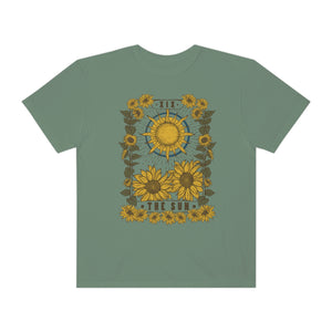 The Sun Tarot Women’s Vintage T-shirt