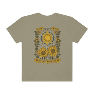 The Sun Tarot Women’s Vintage T-shirt