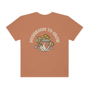 Mushroom To Grow Women’s Vintage T-shirt