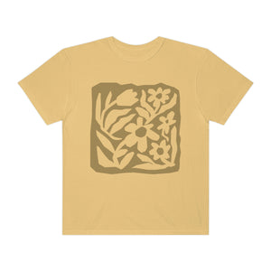 Abstract Flower Art Women’s Vintage T-shirt