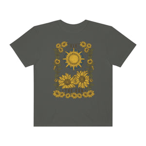 The Sun Tarot Women’s Vintage T-shirt