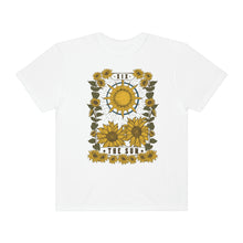 Load image into Gallery viewer, The Sun Tarot Women’s Vintage T-shirt
