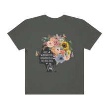 Load image into Gallery viewer, She Believed She Could So She Did Women’s Vintage T-shirt
