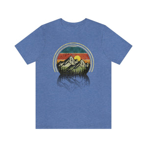 Mountain Adventure Retro Men's Short Sleeve Graphic Tee