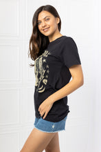 Load image into Gallery viewer, mineB Full Size Rock &amp; Roll Graphic Tee
