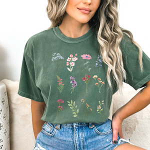 Vintage Floral Arrangement Women’s T-shirt